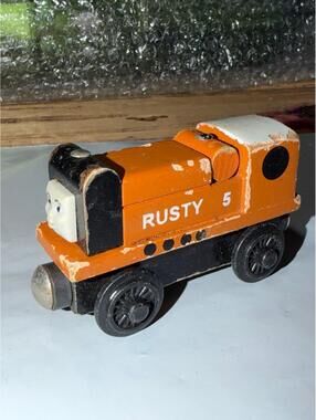 Thomas & Friends Train Wooden Railway Magnetic Rusty Orange